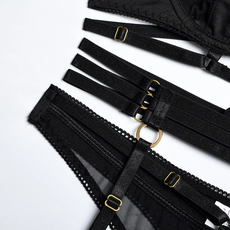 Adriana | Conjunto de lencería francesa de 3 piezas