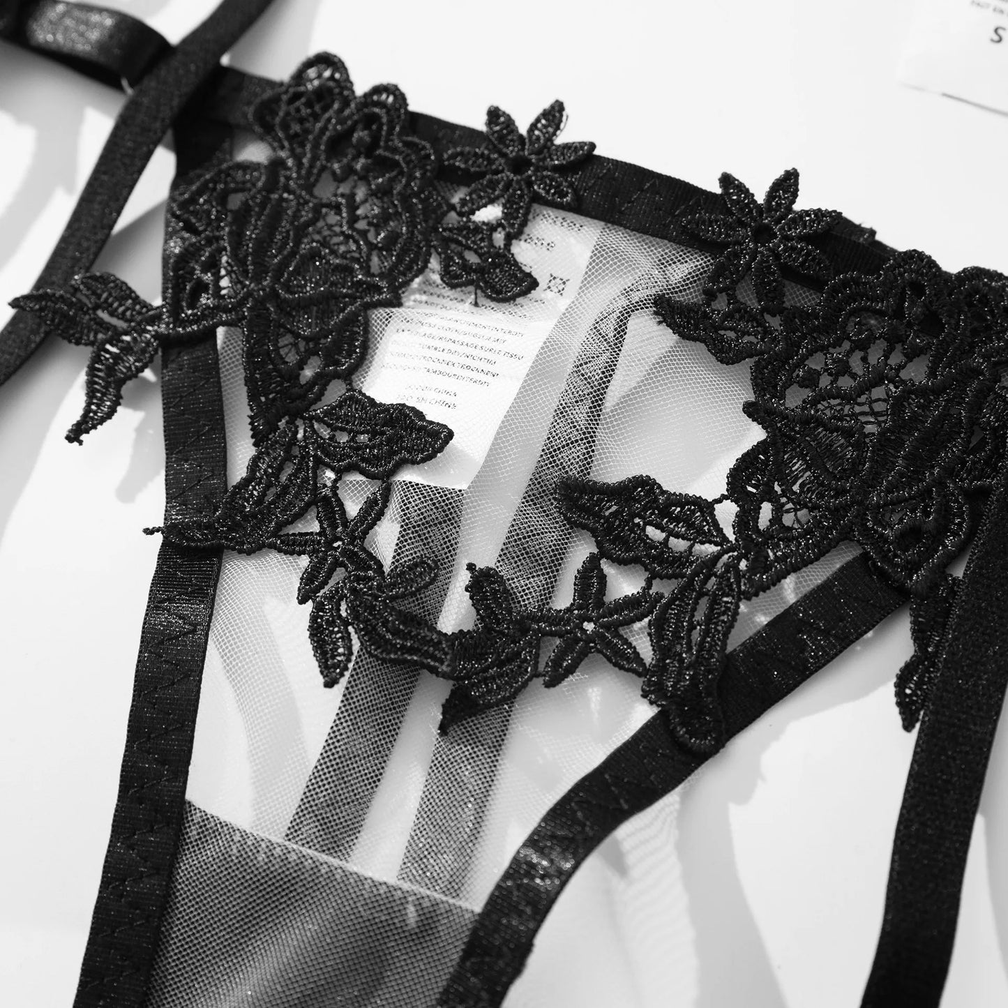 Elena | Conjunto de lencería francesa de 3 piezas